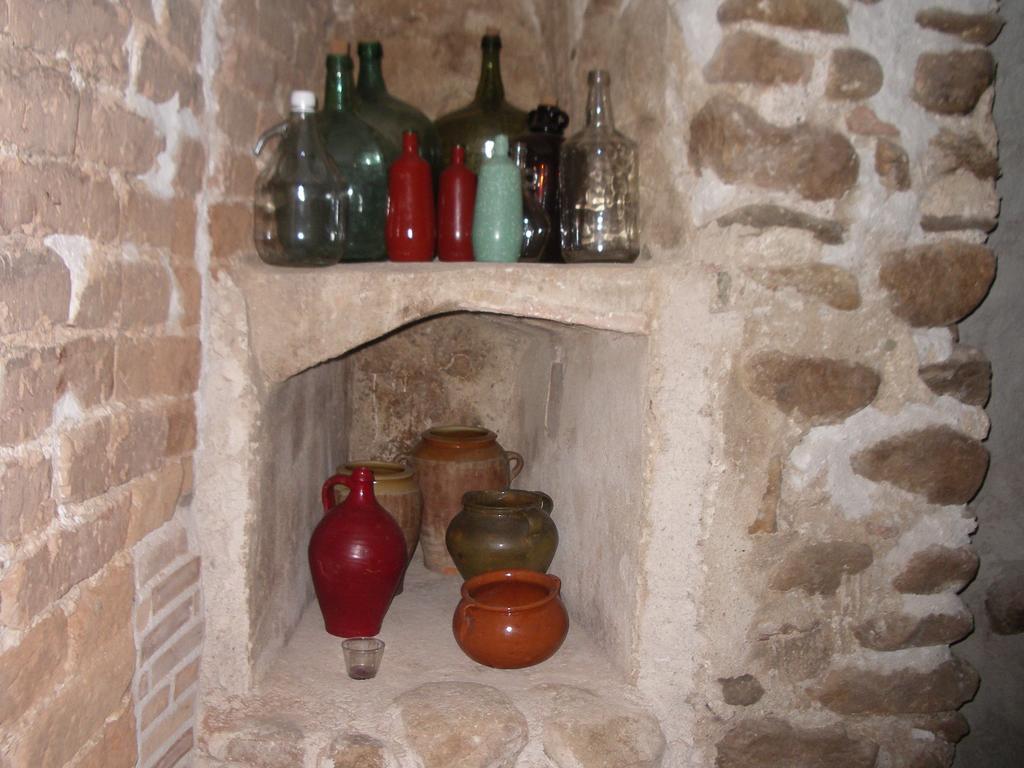 Apartamentos La Fonda Aninon Dış mekan fotoğraf