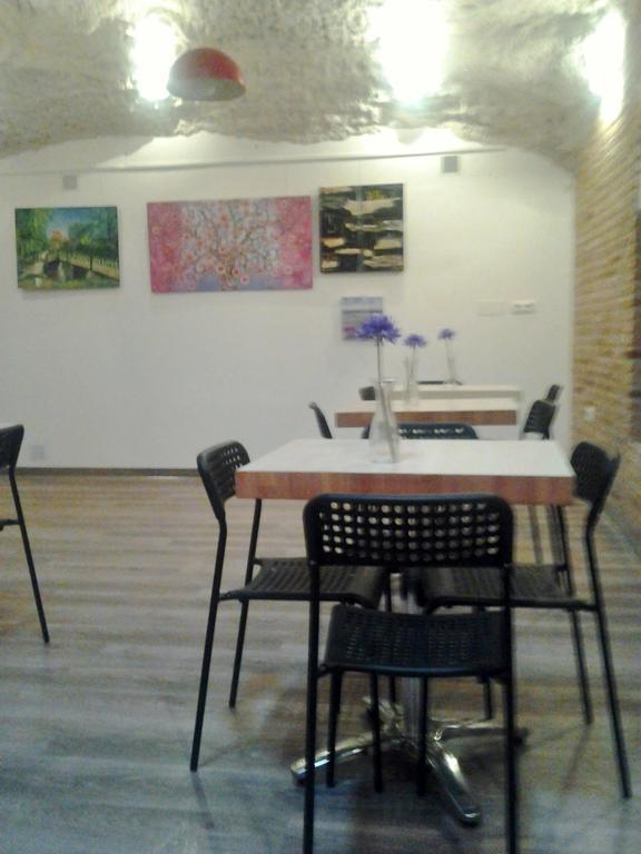 Apartamentos La Fonda Aninon Dış mekan fotoğraf