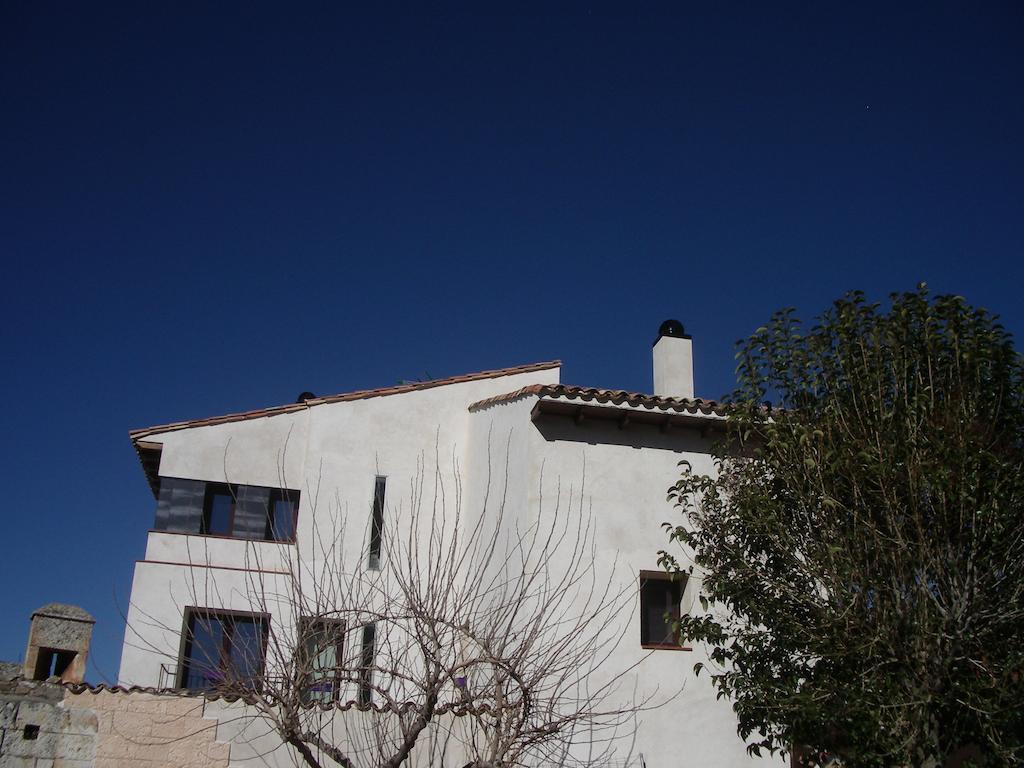 Apartamentos La Fonda Aninon Dış mekan fotoğraf
